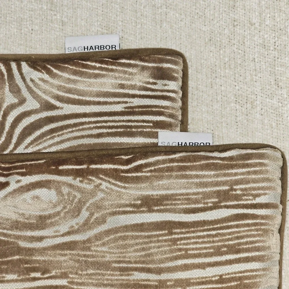 EUC Lot of 2 Quality Faux Wood Grain Feathered Velvet Decorative Pillowcases